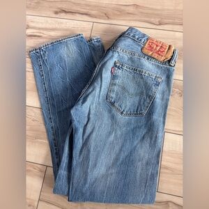 Levi's Men’s /Women's Straight Leg Jeans - Classic Blue